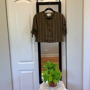 J.O.A. Button Down Crop Top